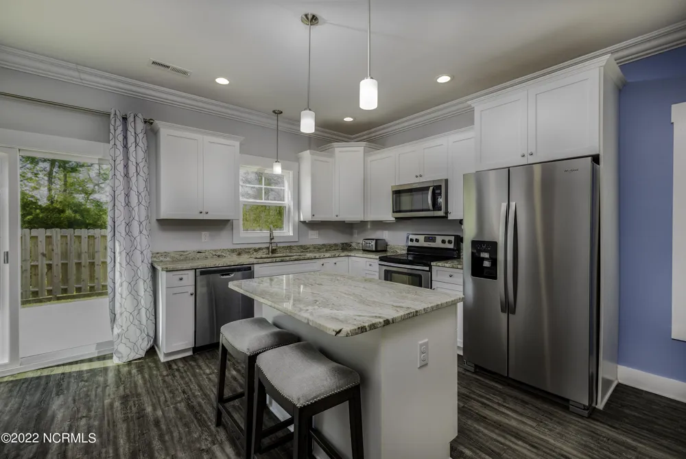 314 Holbrook Lane Hubert, NC 28539