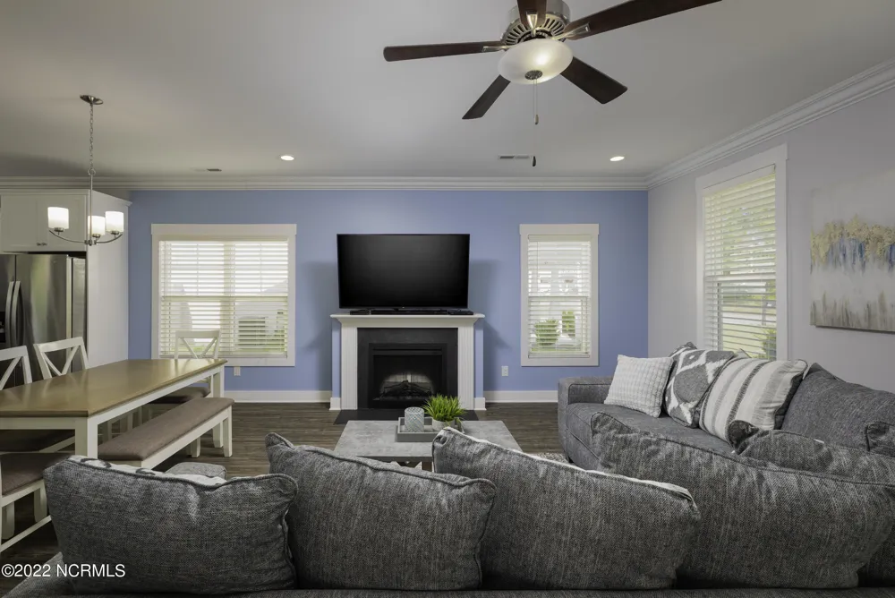 314 Holbrook Lane Hubert, NC 28539