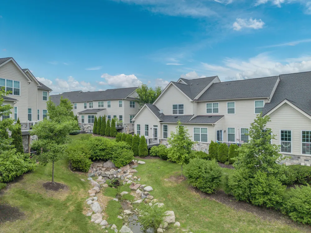 42905 Cardinal Way Novi, MI 48375