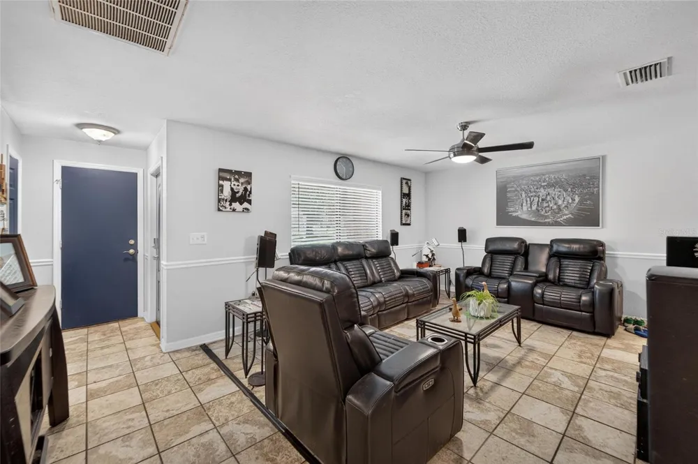 3721 COPPERTREE CIRCLE Brandon, FL 33511