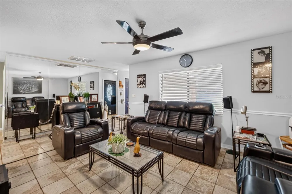3721 COPPERTREE CIRCLE Brandon, FL 33511