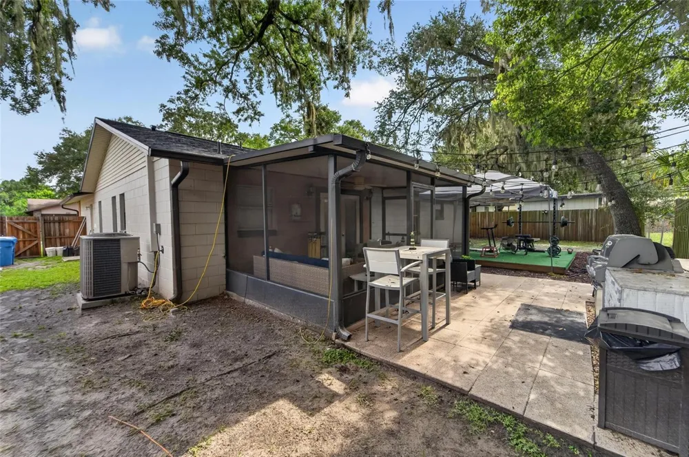 3721 COPPERTREE CIRCLE Brandon, FL 33511