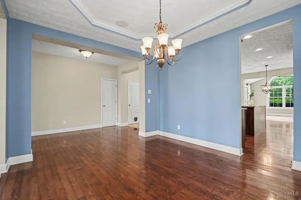 1601 Little Falls Drive Clearcreek, OH 45458