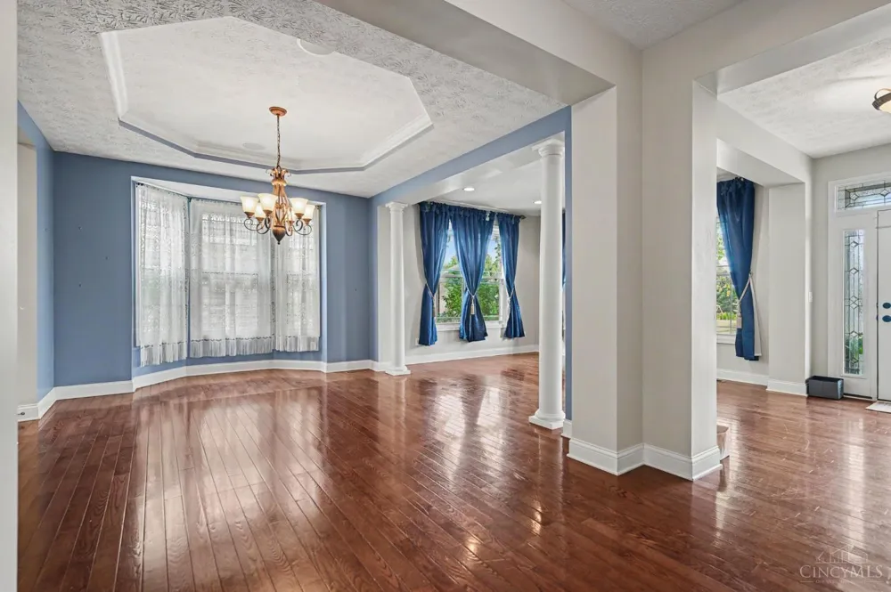 1601 Little Falls Drive Clearcreek, OH 45458