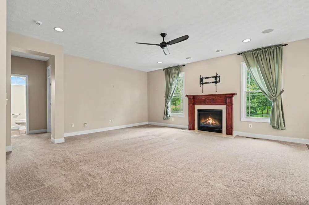 1601 Little Falls Drive Clearcreek, OH 45458