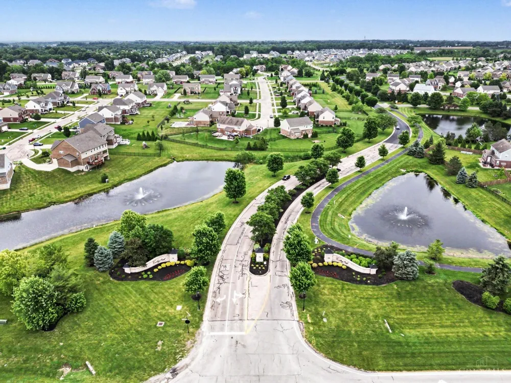 1601 Little Falls Drive Clearcreek, OH 45458
