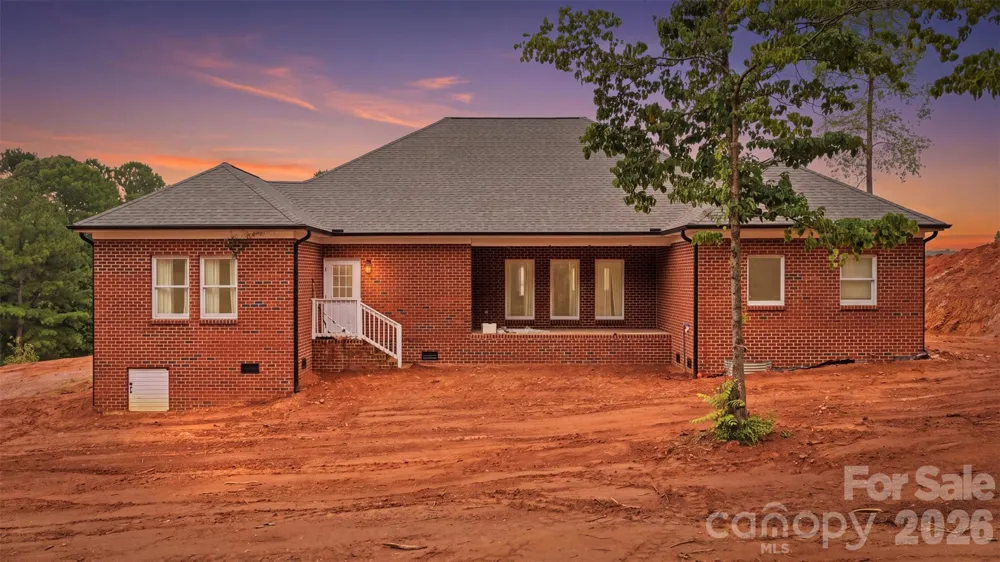 3242 Cornwell Drive Morganton, NC 28655