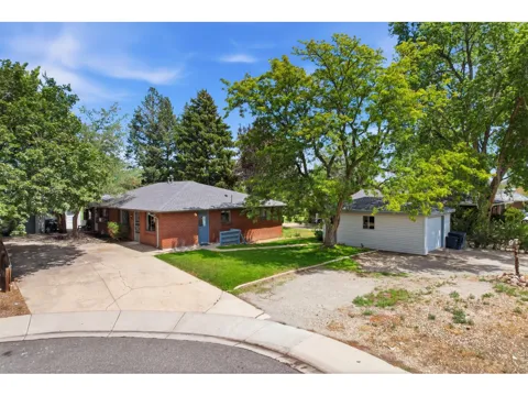 1356 Merl Place