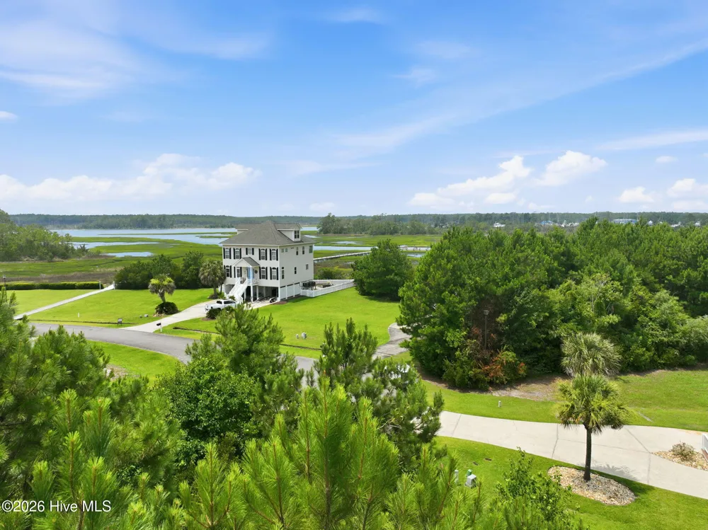 510 Shipmast Court Beaufort, NC 28516