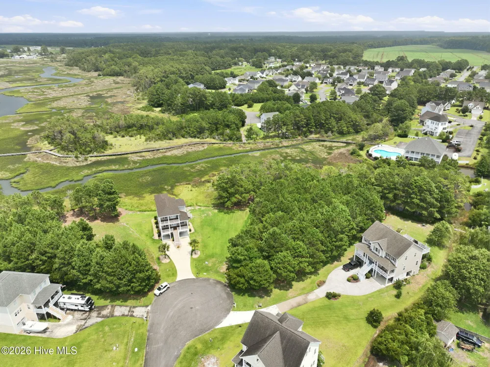 510 Shipmast Court Beaufort, NC 28516