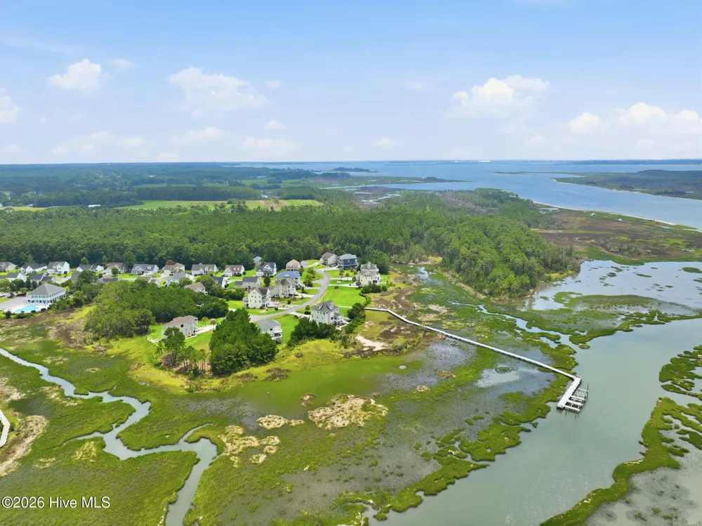 510 Shipmast Court Beaufort, NC 28516