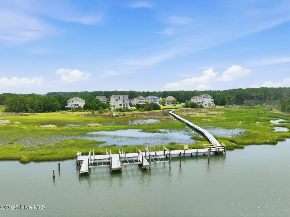 510 Shipmast Court Beaufort, NC 28516