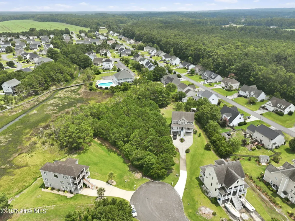 510 Shipmast Court Beaufort, NC 28516