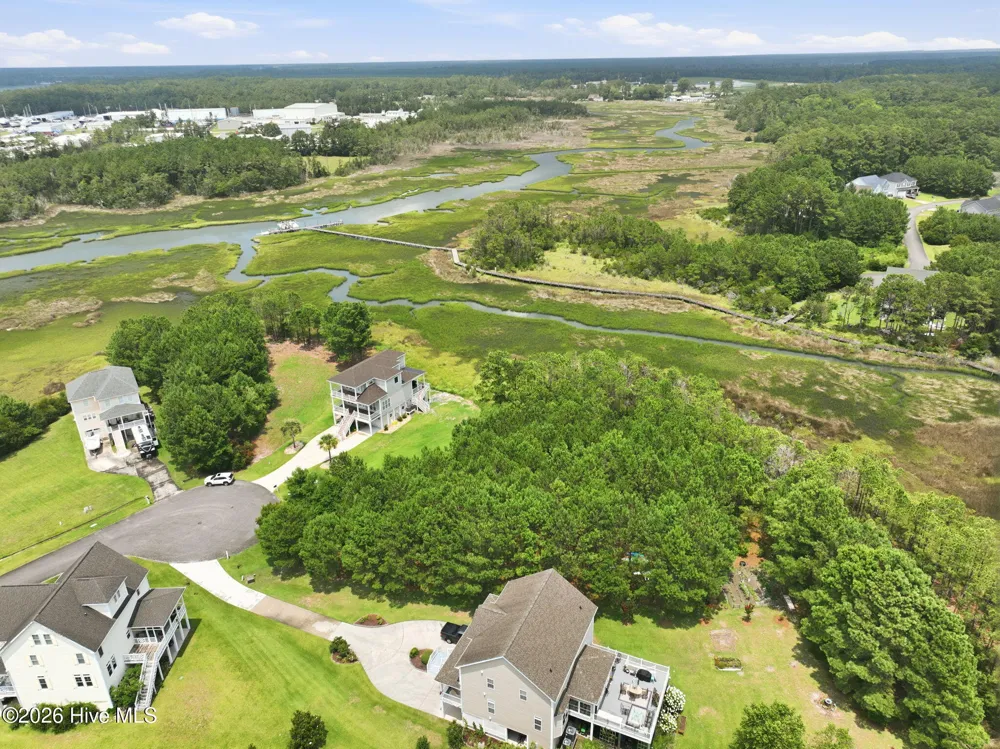510 Shipmast Court Beaufort, NC 28516