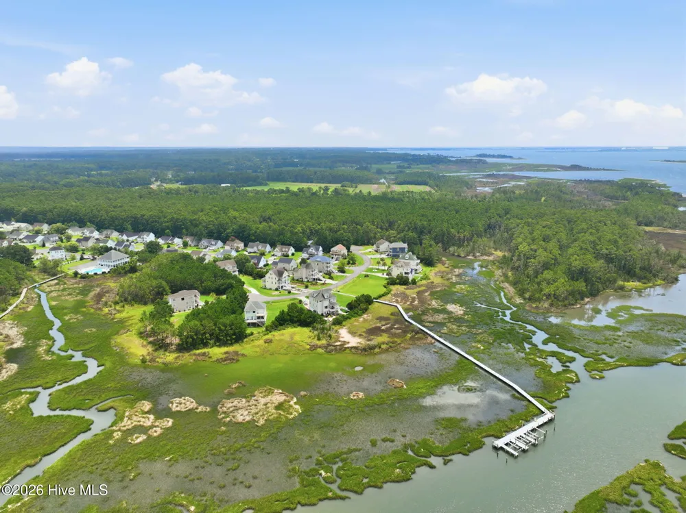 510 Shipmast Court Beaufort, NC 28516