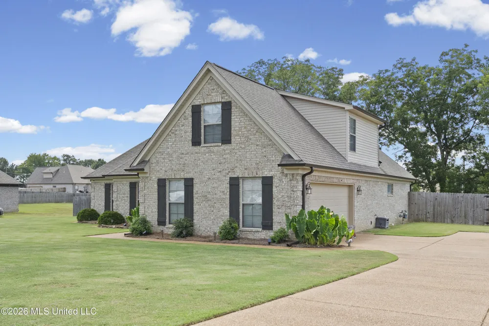 209 Eagle View Drive Senatobia, MS 38668