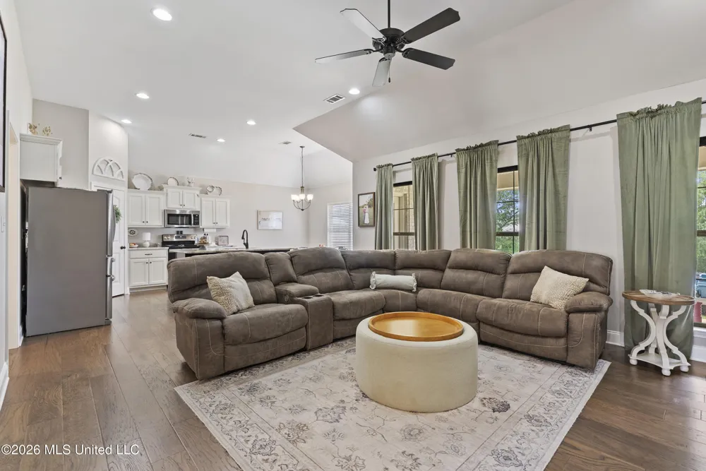 209 Eagle View Drive Senatobia, MS 38668