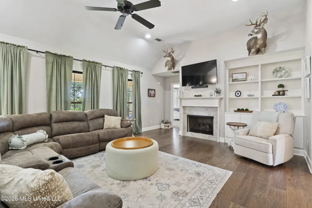 209 Eagle View Drive Senatobia, MS 38668