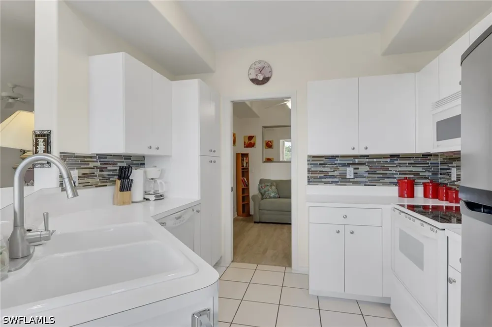 Palm Tree Boulevard #302 Cape Coral, FL 33904
