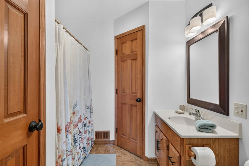 1062 S Parma Road Parma, MI 49269