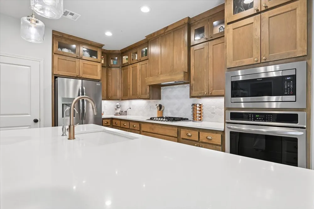 825 89th Street Broken Arrow, OK 74014