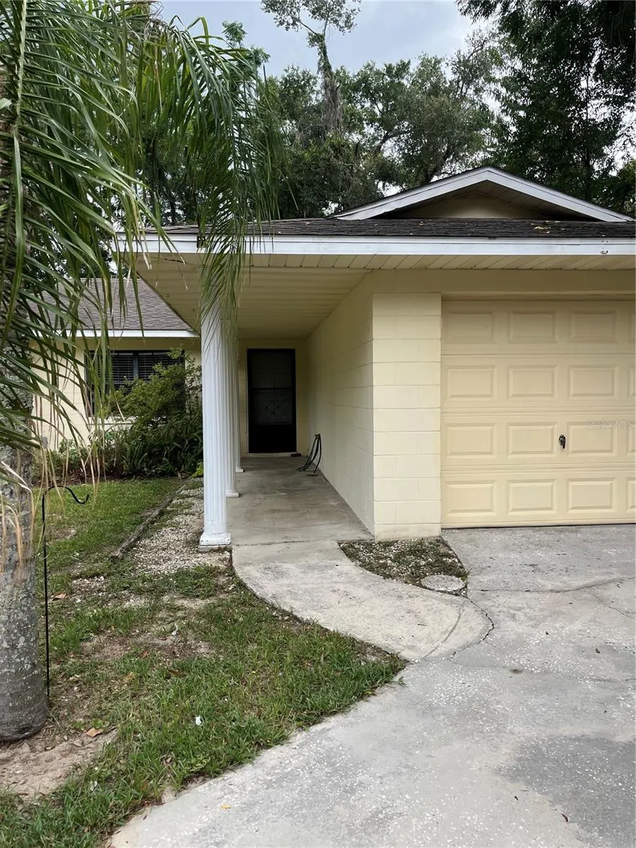 1506 E 1ST AVENUE Mount Dora, FL 32757