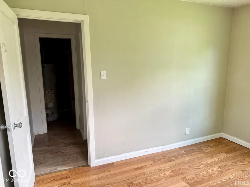 906 W 16th Street Muncie, IN 47302