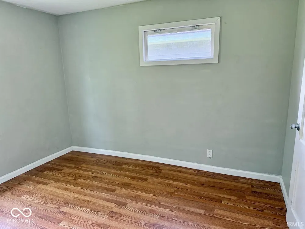 906 W 16th Street Muncie, IN 47302