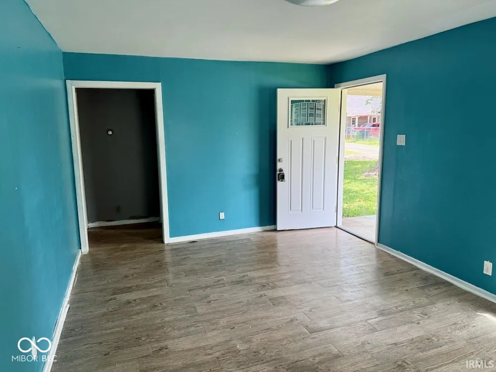 906 W 16th Street Muncie, IN 47302