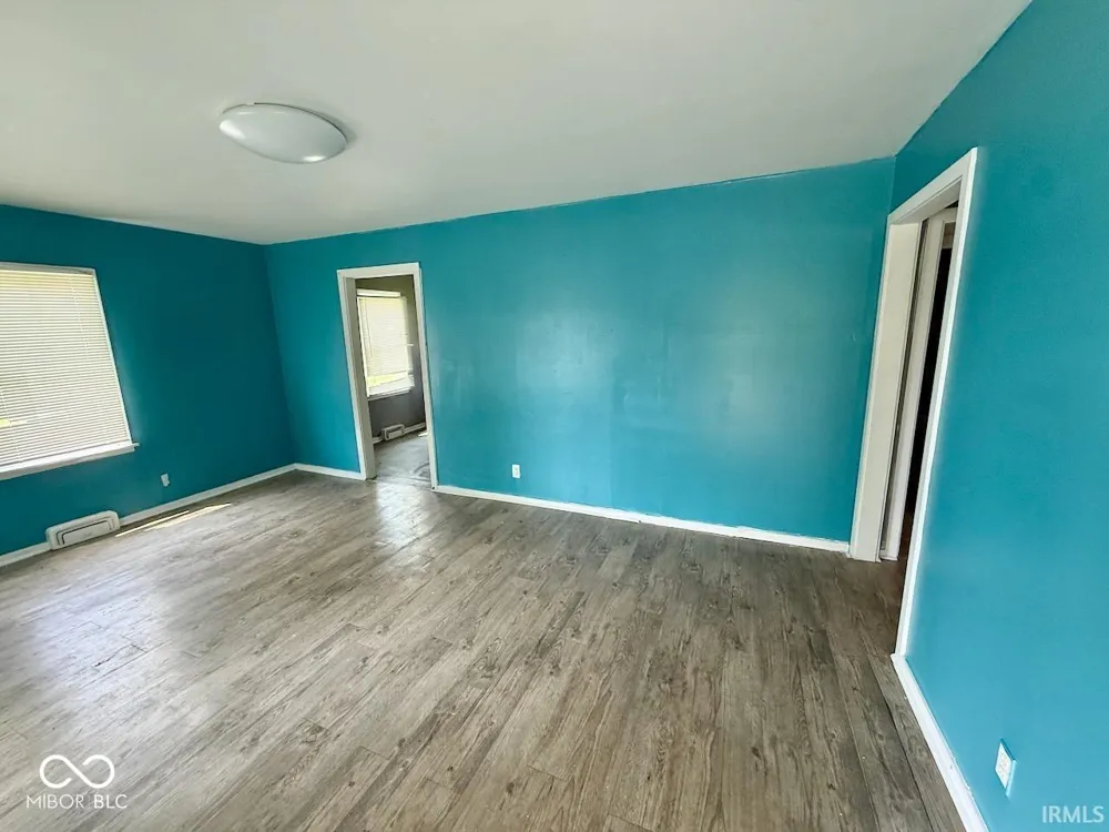 906 W 16th Street Muncie, IN 47302