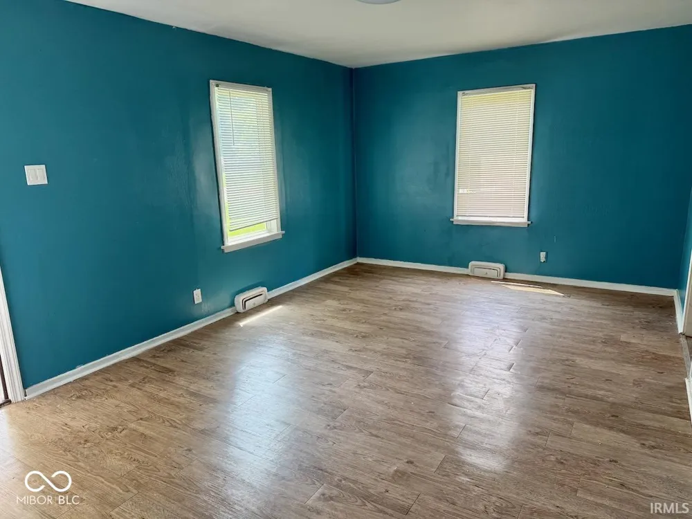 906 W 16th Street Muncie, IN 47302