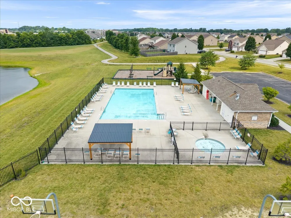 8780 Castleblaney Drive Brownsburg, IN 46112