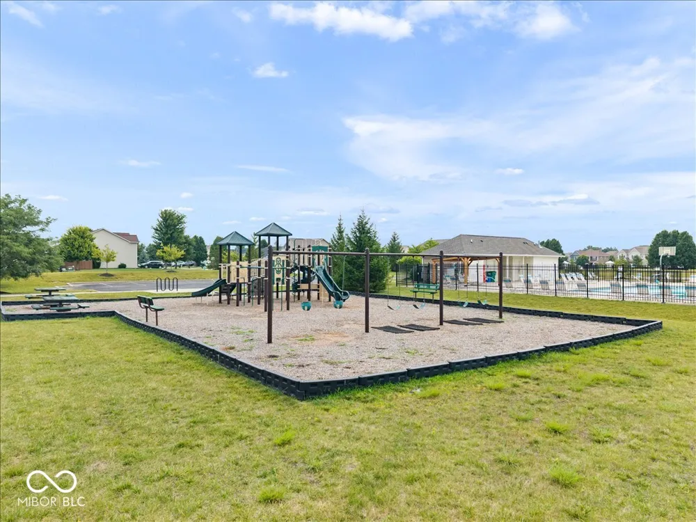 8780 Castleblaney Drive Brownsburg, IN 46112