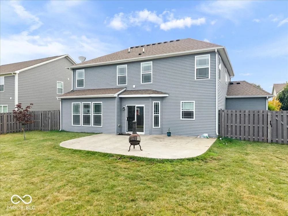 8780 Castleblaney Drive Brownsburg, IN 46112
