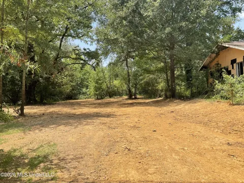 2923 Kentwood Drive