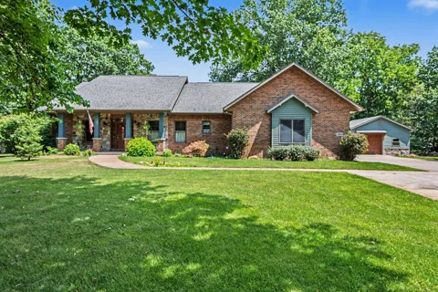 1653 Fairview Drive