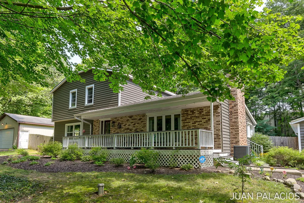 3393 113th Avenue Allegan, MI 49010