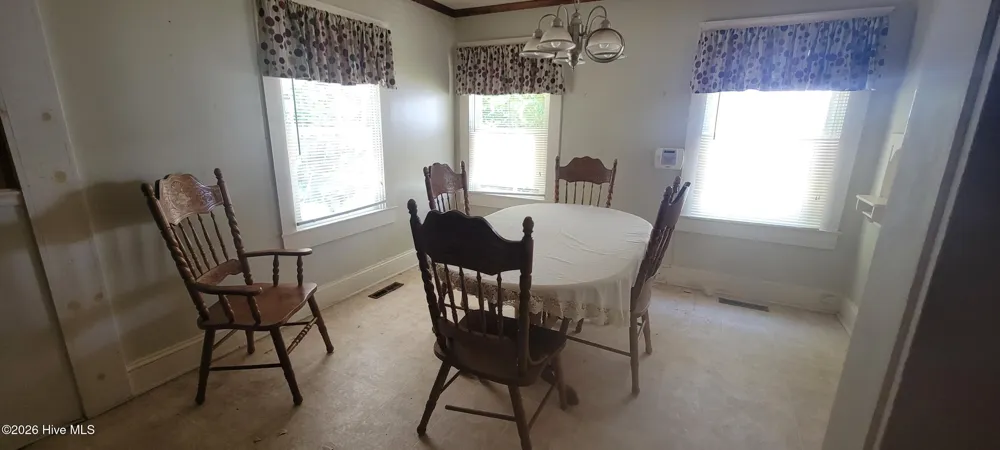 329 E 11th Street Washington, NC 27889