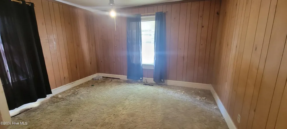 329 E 11th Street Washington, NC 27889