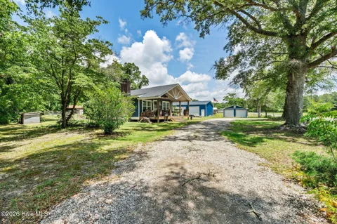 296 Middle River Road NE