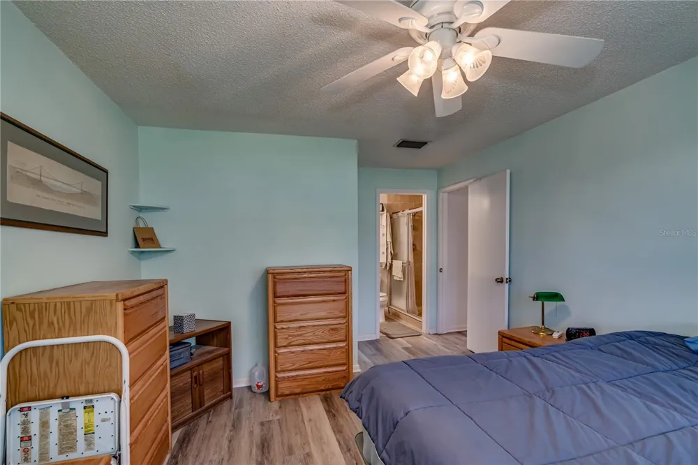 1119 9TH CIRCLE SE #1119 Largo, FL 33771