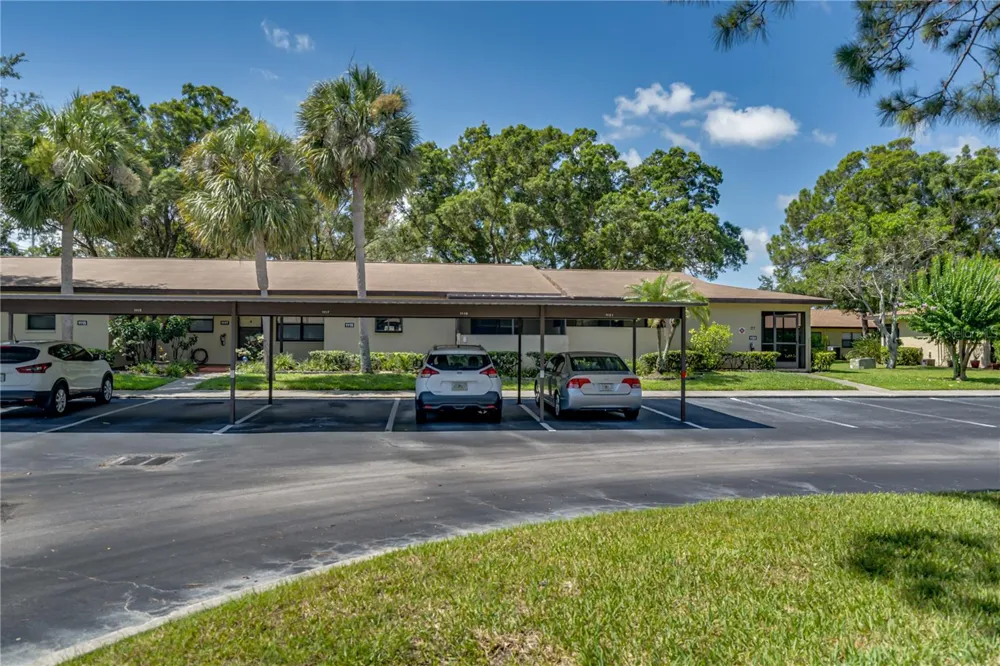 1119 9TH CIRCLE SE #1119 Largo, FL 33771
