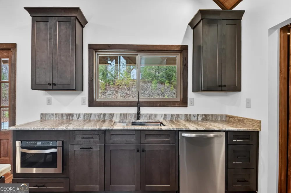 232 Red Tail LN Morganton, GA 30560