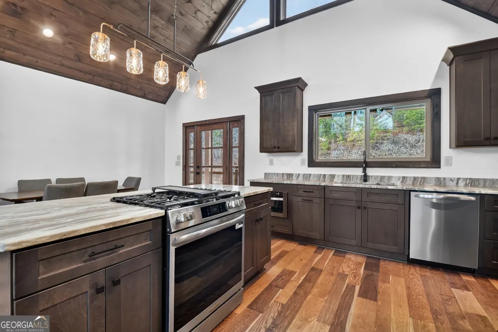 232 Red Tail LN Morganton, GA 30560