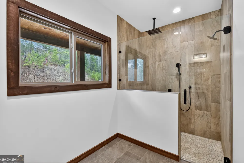 232 Red Tail LN Morganton, GA 30560