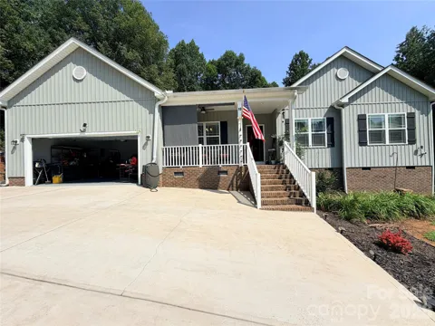 10 Mooney Drive