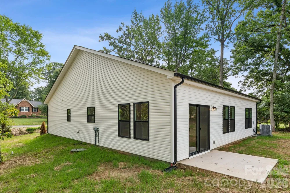 1004 Oak Hill Drive Monroe, NC 28112