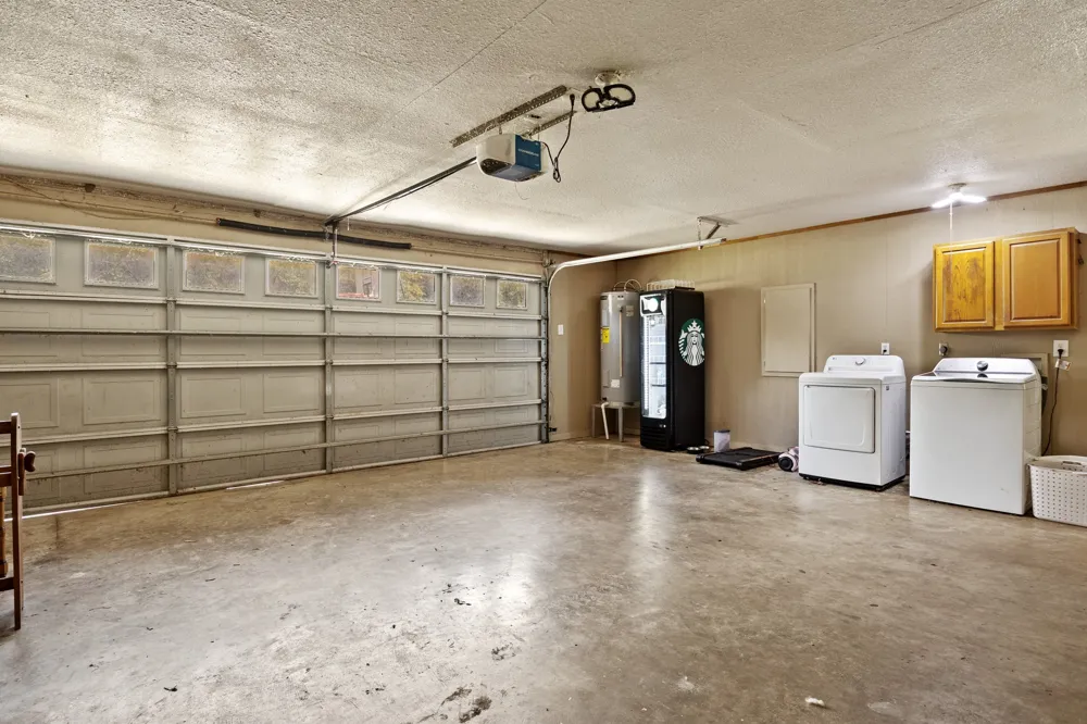 419 County Road 4164 Pittsburg, TX 75686