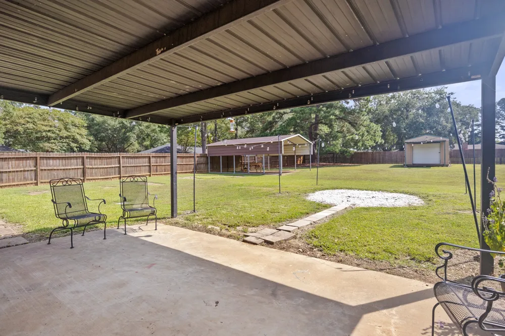 419 County Road 4164 Pittsburg, TX 75686