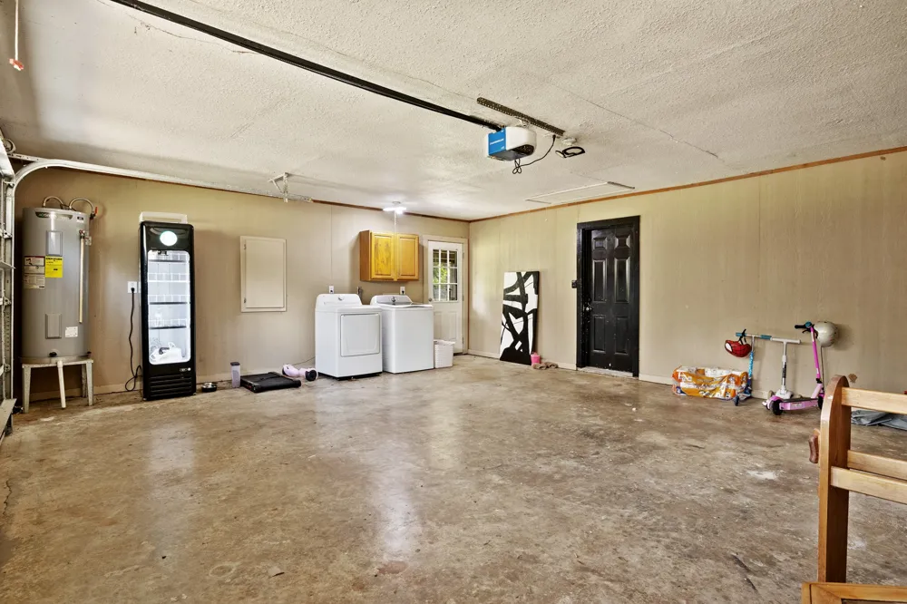 419 County Road 4164 Pittsburg, TX 75686